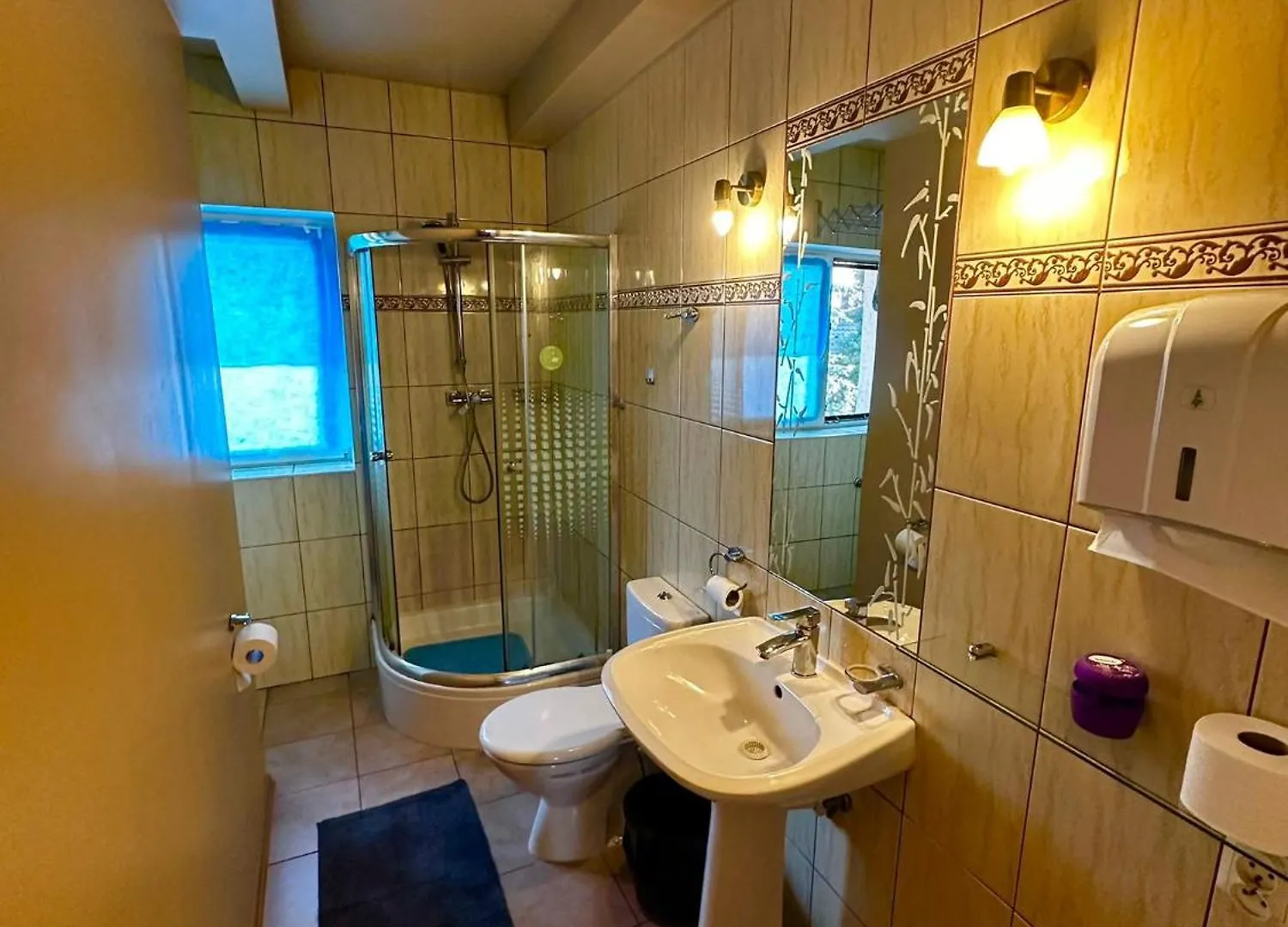 Hostel Tolek وارسو